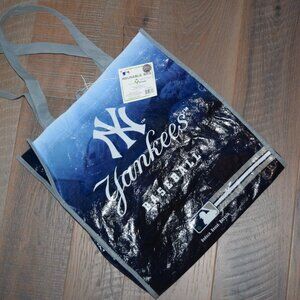 NWT New York Yankees Tote Reusable Shopping Bag Major League Baseball Logo p35
